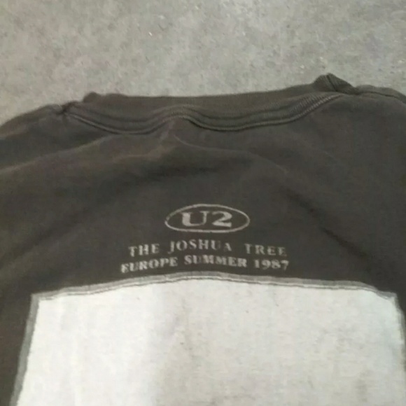 U2 Joshua Tree Shirt - Picture 2 of 4